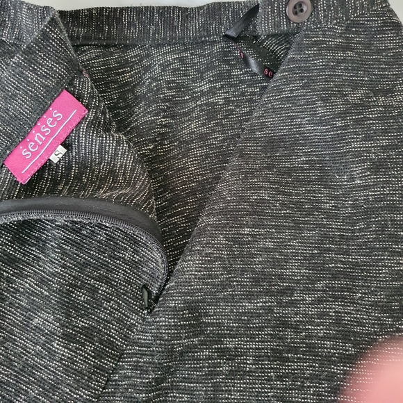 Senses Hankerchief Skirt - Picture 11 of 11